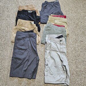 Wrangler shorts -8 pairs